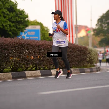 Runner Photo 4703216
