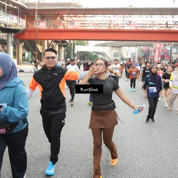 Runner Photo 4703260