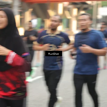 Runner Photo 4703282