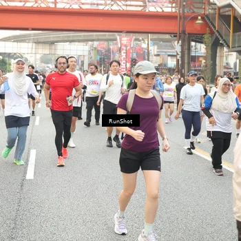 Runner Photo 4703338