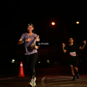 Runner Photo 4703374