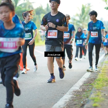 Runner Photo 4703388