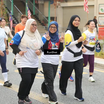 Runner Photo 4703439