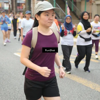 Runner Photo 4703470