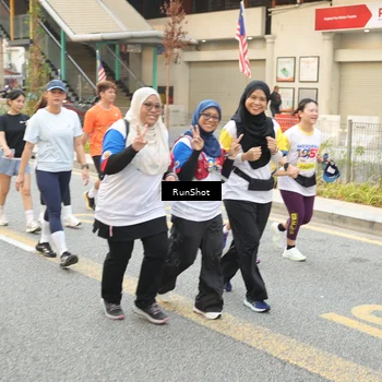 Runner Photo 4703474