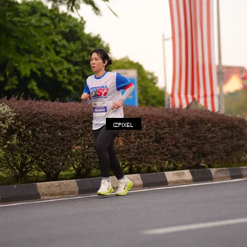 Runner Photo 4703488