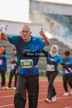 Runner Photo 4703500