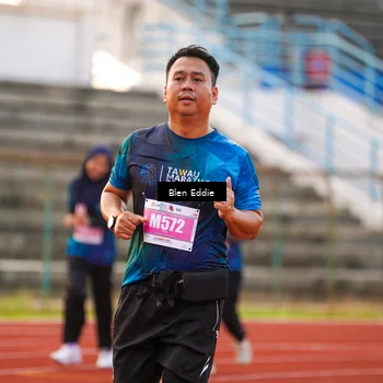Runner Photo 4703521