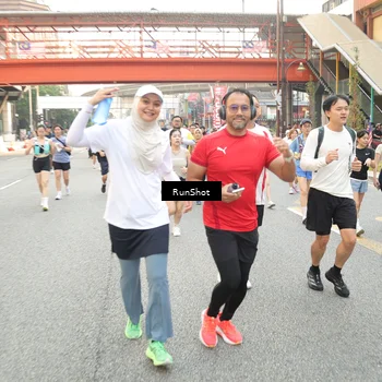Runner Photo 4703534