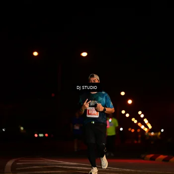 Runner Photo 4703548