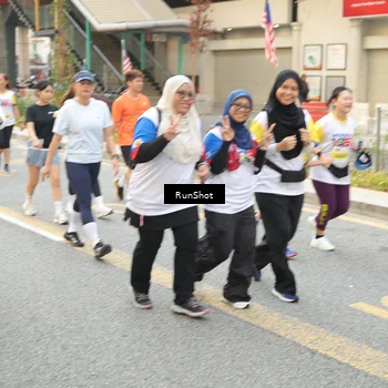 Runner Photo 4703556