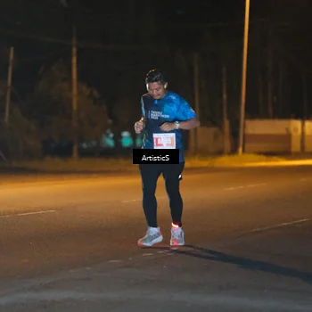 Runner Photo 4703607