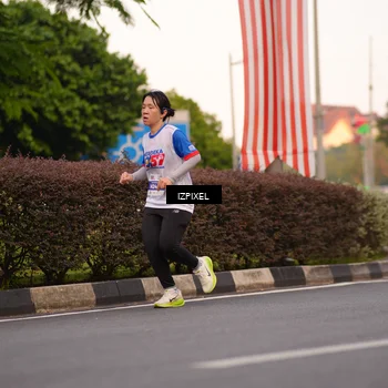 Runner Photo 4703608