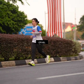 Runner Photo 4703611