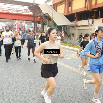 Runner Photo 4703632
