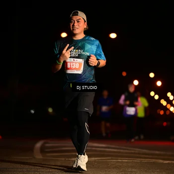 Runner Photo 4703639