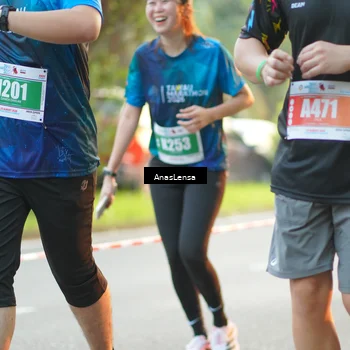Runner Photo 4703654