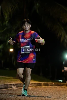 Runner Photo 4703660