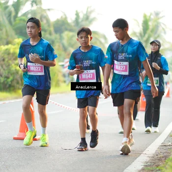 Runner Photo 4703694