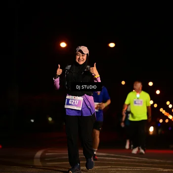 Runner Photo 4703711