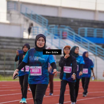 Runner Photo 4703725
