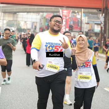 Runner Photo 4703737