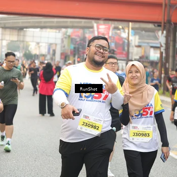 Runner Photo 4703740