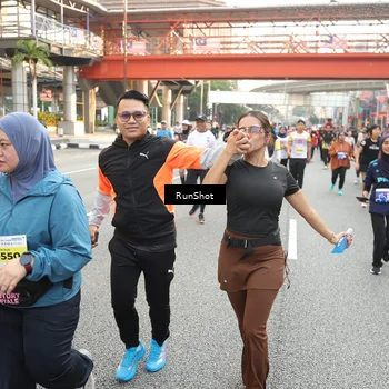 Runner Photo 4703745