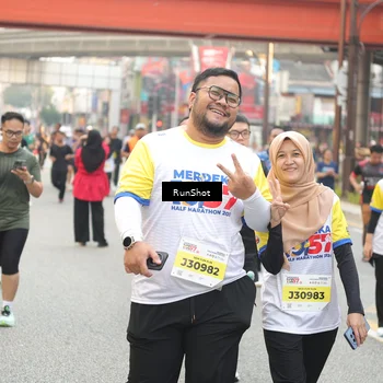 Runner Photo 4703763