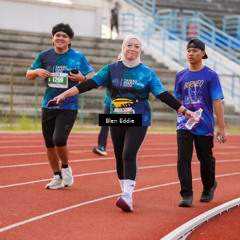 Runner Photo 4703771