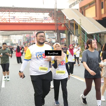 Runner Photo 4703788