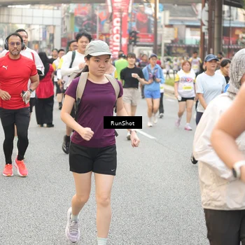 Runner Photo 4703803