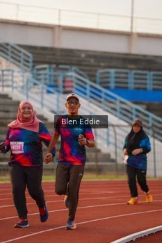 Runner Photo 4703834