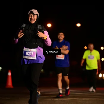 Runner Photo 4703854