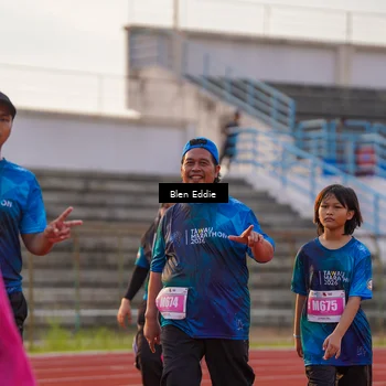 Runner Photo 4703878