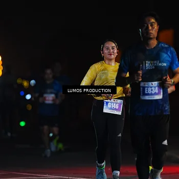 Runner Photo 4703910