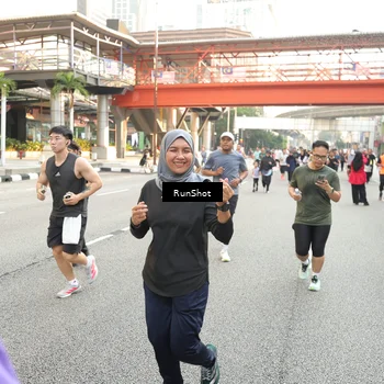Runner Photo 4703924