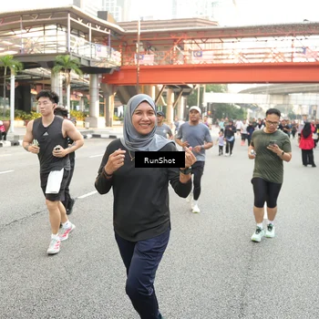Runner Photo 4703939