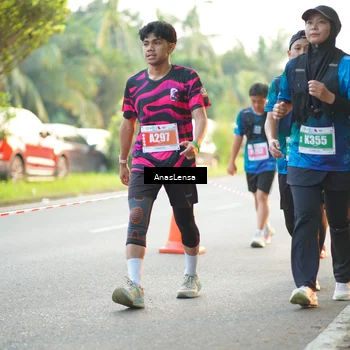 Runner Photo 4703946