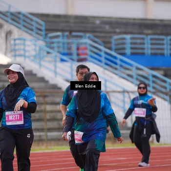 Runner Photo 4703956