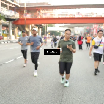 Runner Photo 4703990