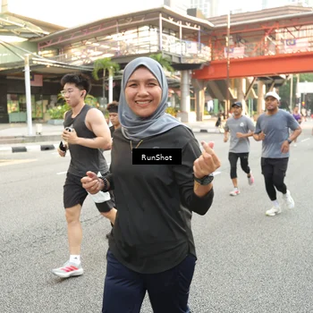 Runner Photo 4703992