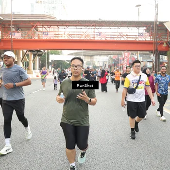 Runner Photo 4704008