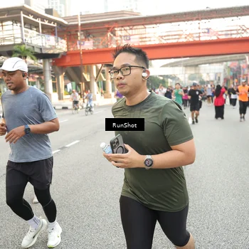 Runner Photo 4704100