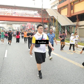 Runner Photo 4704130