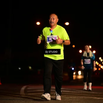 Runner Photo 4704140