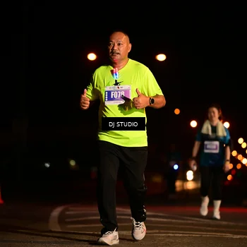 Runner Photo 4704181