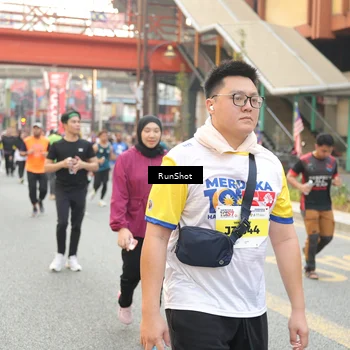 Runner Photo 4704193