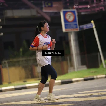 Runner Photo 4704203