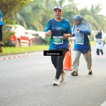 Runner Photo 4704210